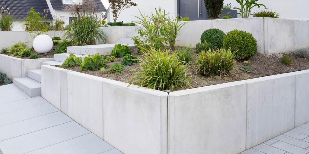 residential retaining wall garden